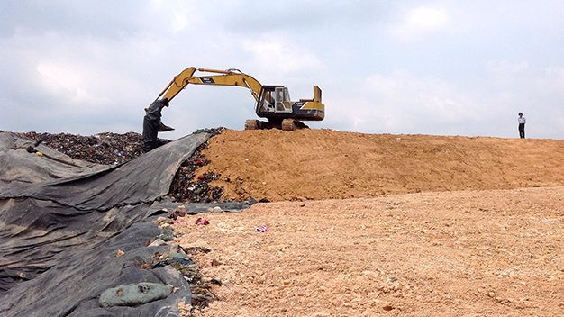 Thành phố Hồ Chí Minh Cần cân nhắc việc đóng cửa bãi chôn lấp rác số 3 Phước Hiệp